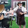 GRLLR žari in zunanje kuhinje za BBQ, kamado in plinsko peko na vrtu in terasi.